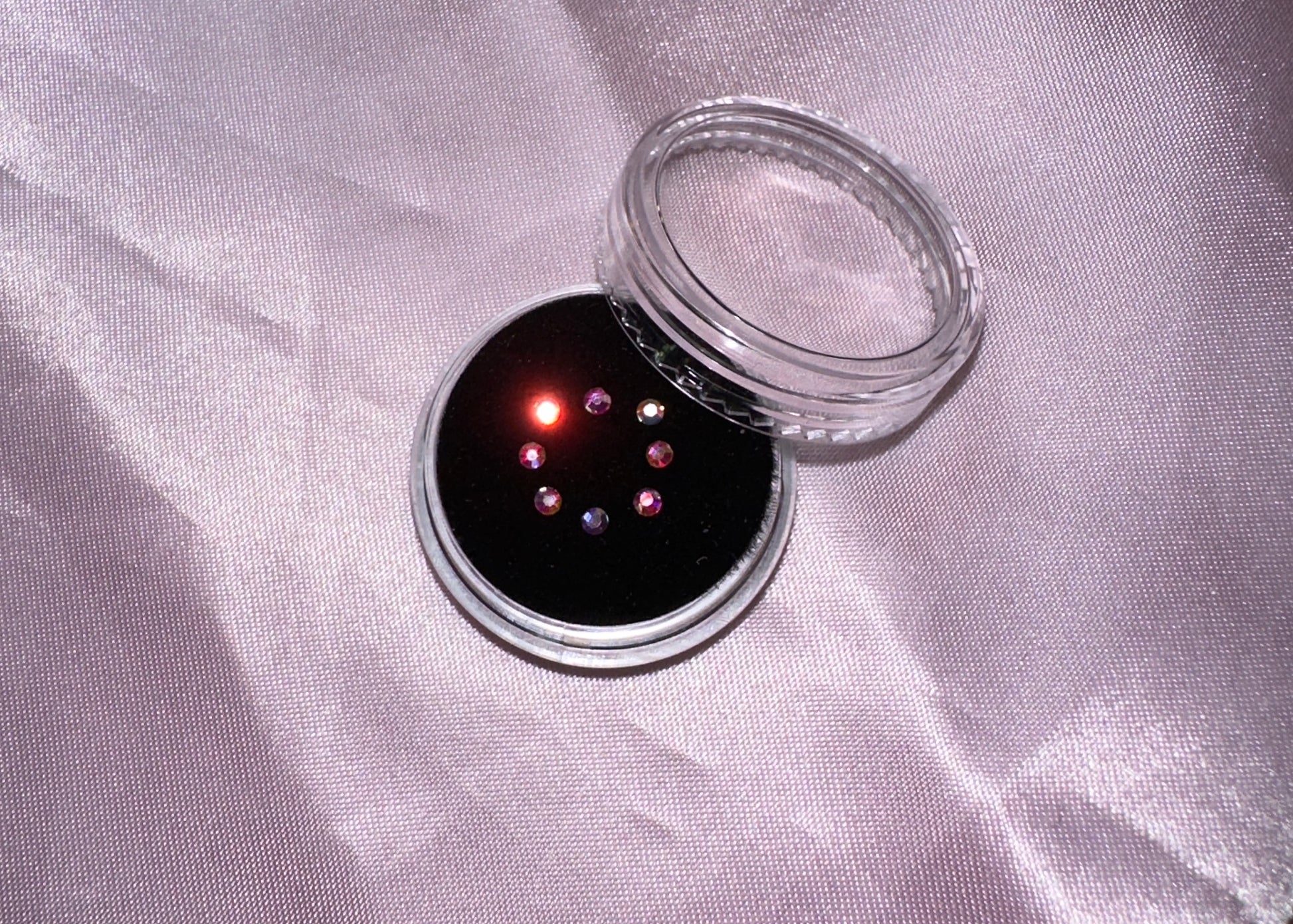 Zahnschmuck Bunt